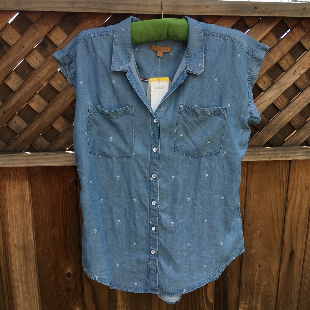 Jachs Girlfriend Polka-Palm Button Up